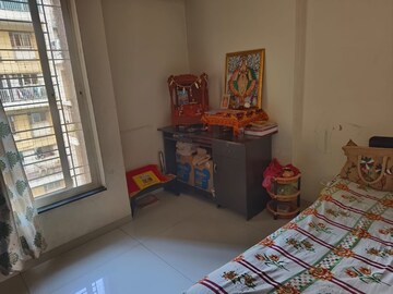 Room in 2.5 BHK Apartment at Lohia Jain Megh Malhar Raga, Bavdhan – for Rent