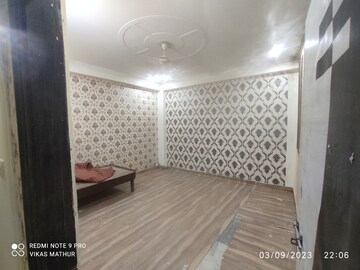 Room in 1 BHK Builder Floor at Saket – for Rent