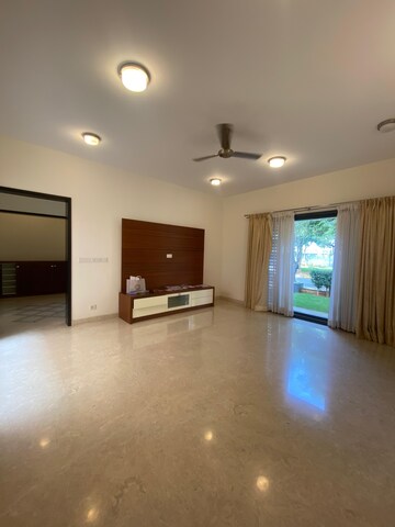 Room in 4 BHK Villa at Sobha Lifestyle Legacy, Devanahalli – for Sale