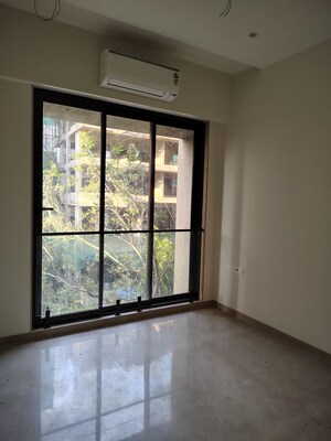 Bedroom in 3 BHK Apartment at New Saket Apartment, Santacruz West – for Sale