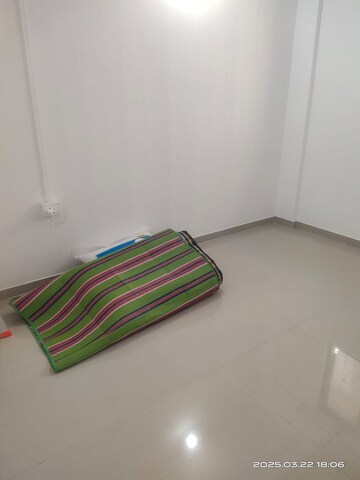 Room in 1 BHK Apartment at Raymond Codename Beyond, Pokhran Road No 1 – for Rent