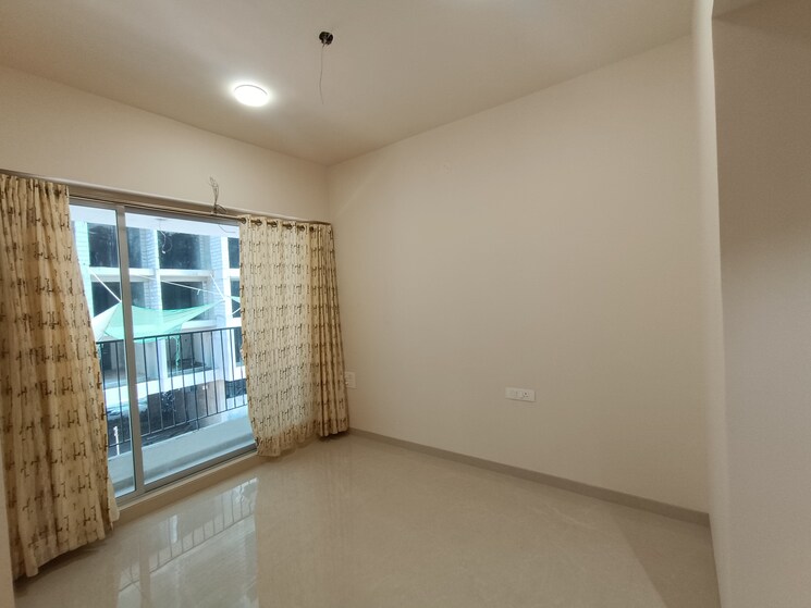 Room, vasai west 1 Bedroom 560 Sq.Ft. Apartment In Vasai West Palghar 8518342
