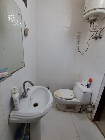 Attached Bathroom in 3 BHK Builder Floor at Malviya Nagar – for Rent