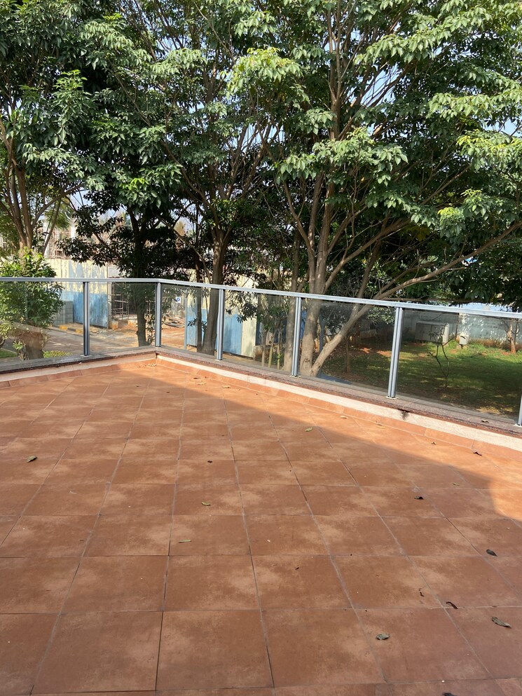 Balcony, sobha-lifestyle-legacy 4 Bedroom 4901 Sq.Ft. Apartment In Devanahalli Bangalore 8518382