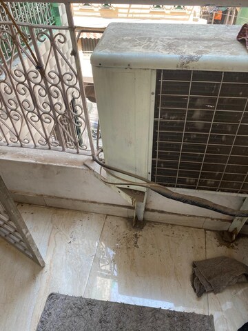  3 BHK Builder Floor at Malviya Nagar – for Rent