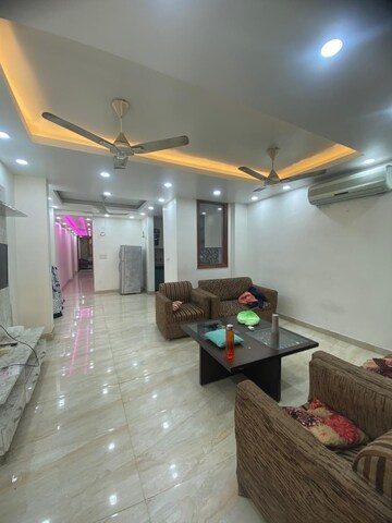 3 BHK Builder Floor For Rent in Malviya Nagar