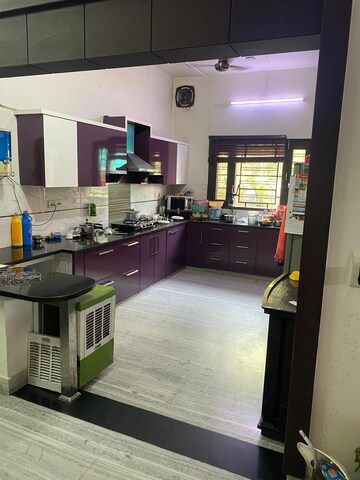 Kitchen in 5 BHK Builder Floor at Sector 14 – for Rent