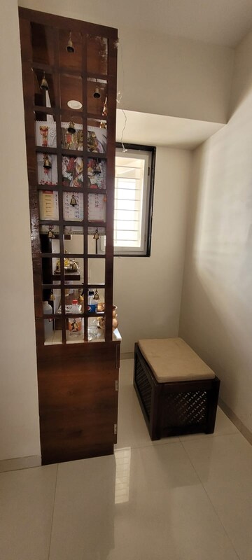 Room in 2 BHK Apartment at Bavdhan – for Rent