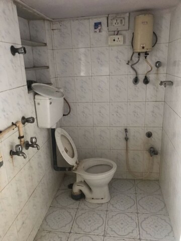 Attached Bathroom in 2 BHK Apartment at Pradnya Apartment Vakola, Vakola – for Rent
