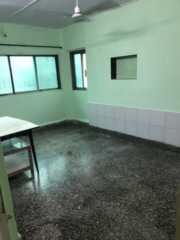 2 BHK Apartment For Rent in Pradnya Apartment Vakola, Vakola