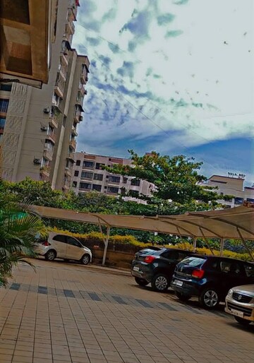 2 BHK Apartment For Rent in Satellite Royale, Goregaon East