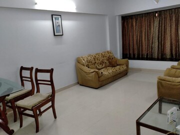 Room in 2 BHK Apartment at K Raheja Vihar, Powai – for Rent