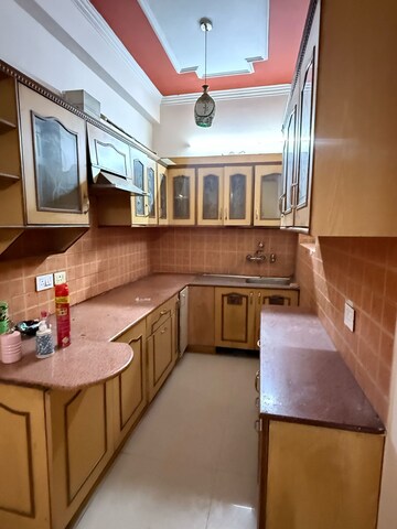 Kitchen in 3 BHK Builder Floor at SS Mayfield Gardens, Sector 51 – for Rent