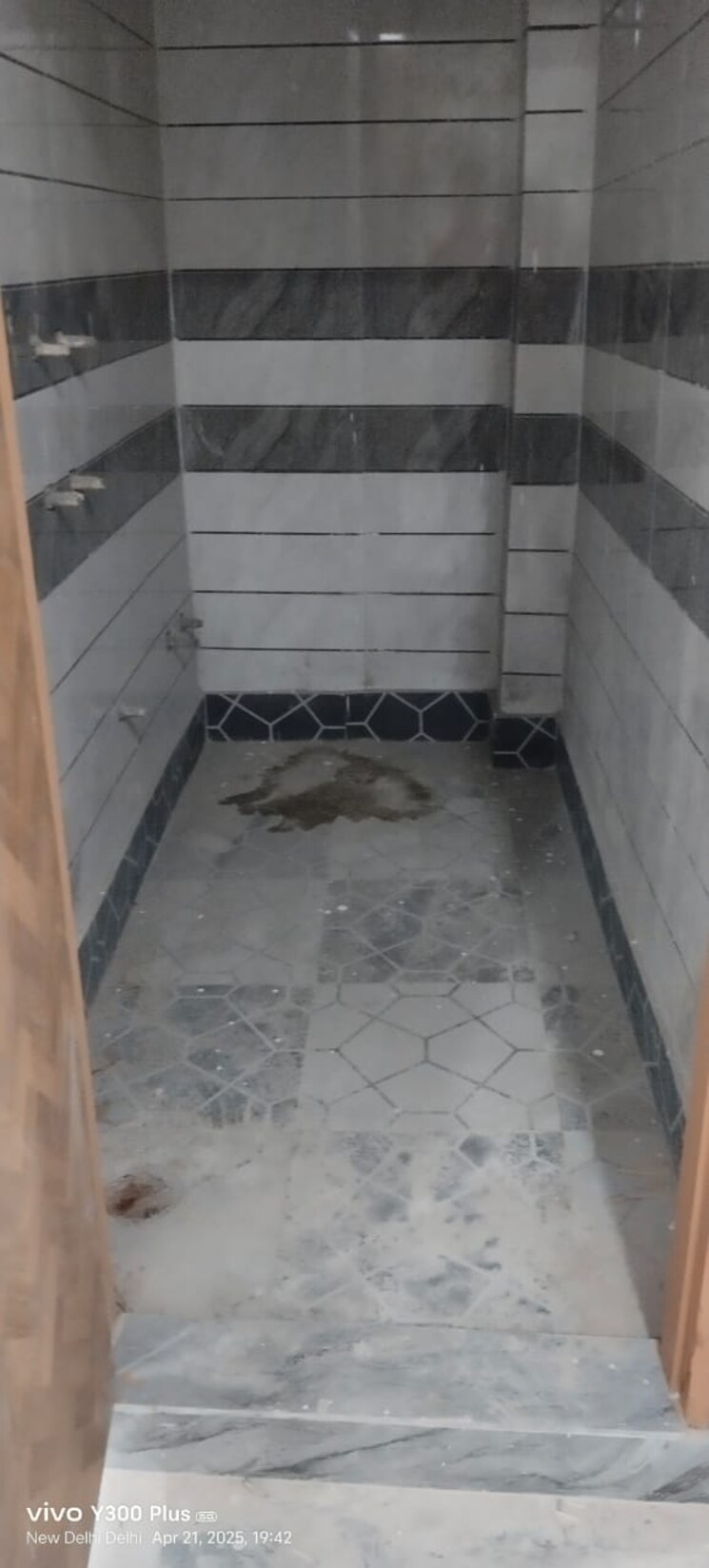 Room, govindpuri 1 Bedroom 40 Sq.Yd. Builder Floor In Govindpuri Delhi 8518592