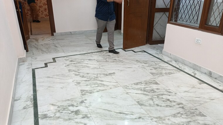 Living Room, vaishali sector 5 2 Bedroom 950 Sq.Ft. Builder Floor In Vaishali Sector 5 Ghaziabad 8518617