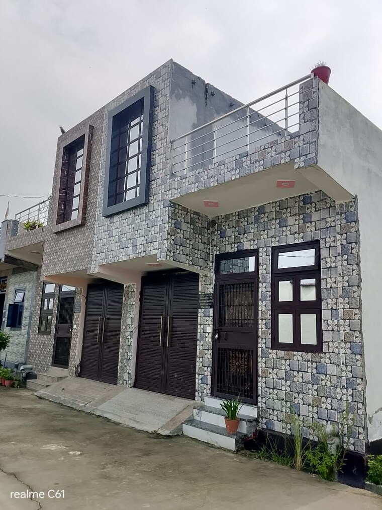 Exterior View, upsidc site b  102 Sq.Yd. Plot In Upsidc Site B Greater Noida 8518650