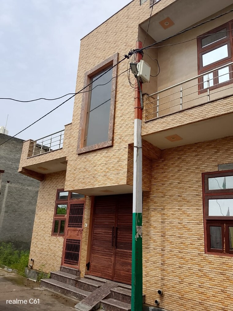 Exterior View, upsidc site b  102 Sq.Yd. Plot In Upsidc Site B Greater Noida 8518650