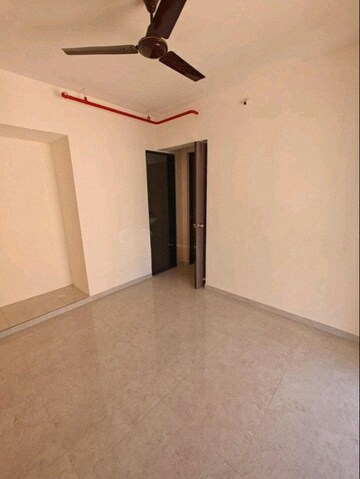 Room in 1 BHK Apartment at Damji Shamji Mahavir Kalpavruksha Wing J Phase 2, Kasarvadavali – for Rent