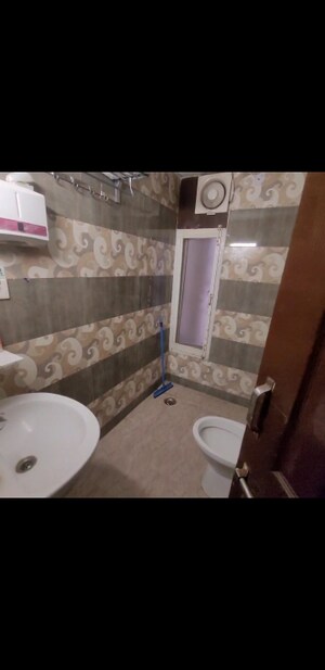 Bathroom in 3 BHK Apartment at Supertech Cape Town, Sector 74 – for Sale