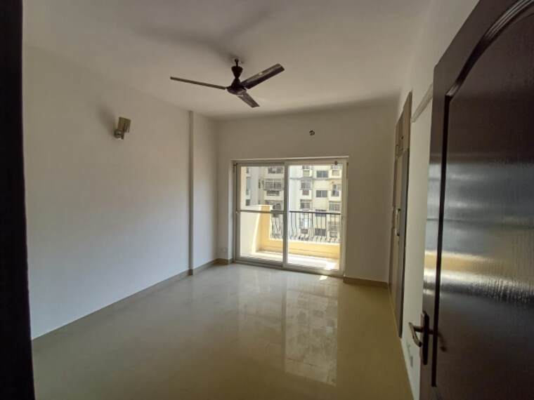 Room, supertech-cape-town 2.5 Bedroom 1150 Sq.Ft. Apartment In Sector 74 Noida 8518883