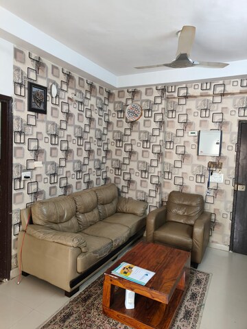 2 BHK Apartment For Rent in Aims Golf Avenue I, Sector 75