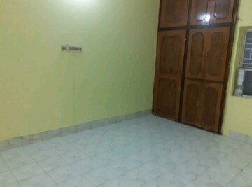 Room in 2 BHK Independent House at Adarsh Complex Jankipuram, Jankipuram – for Rent