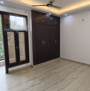 Room in 2 BHK Builder Floor at Malviya Nagar – for Sale