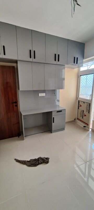 Room in 3 BHK Apartment at SCC Sapphire, Raj Nagar Extension – for Rent