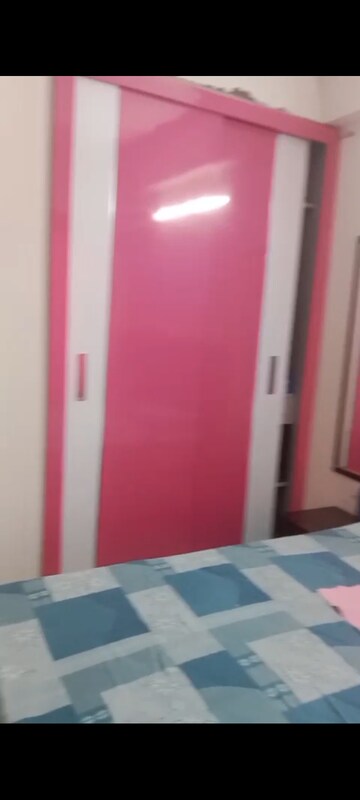 Room in 2 BHK Apartment at Windsor Paradise 2, Raj Nagar Extension – for Rent
