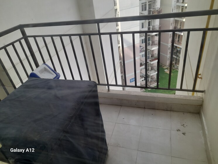 Balcony, suncity-avenue-76 2 Bedroom 735 Sq.Ft. Apartment In Sector 76 Gurgaon 8519210