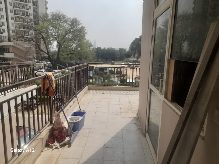 Balcony, suncity-avenue-76 2 Bedroom 735 Sq.Ft. Apartment In Sector 76 Gurgaon 8519435