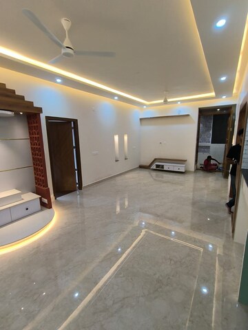 Living Room in 5 BHK Independent House at Yelahanka – for Sale