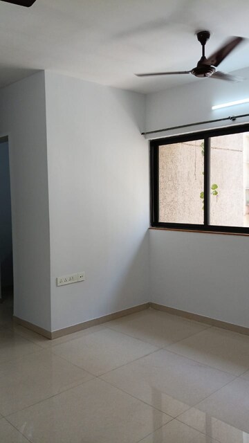 2 BHK Apartment For Rent in Lodha Palava Downtown, Dombivli East
