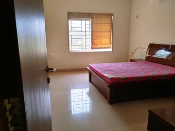 Room in 3 BHK Villa at Forest Trails Cascade And Crescent, Bhugaon – for Rent