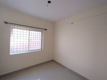 Room in 6+ BHK Independent House at Kr Puram – for Sale