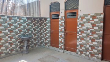  2 BHK Independent House at Sector 46 – for Rent