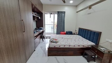 Room in 2 BHK Apartment at Lohia Odela, Bavdhan – for Rent