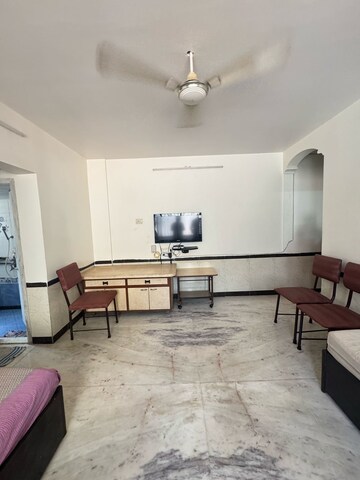 Living Room in 1 BHK Apartment at Sindhi Society, Chembur – for Rent