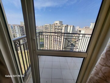 Balcony in 3 BHK Apartment at DLF Beverly Park I, Sector 28 – for Sale