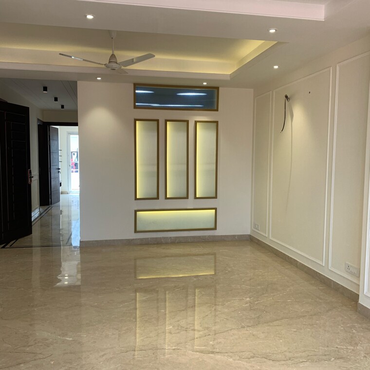 Living Room, ansal-api-versalia 4 Bedroom 2750 Sq.Ft. Builder Floor In Sector 67a Gurgaon 8519681