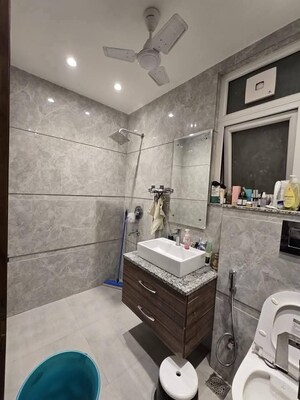 Attached Bathroom in 4 BHK Apartment at DLF The Belvedere Park, Sector 24 – for Sale