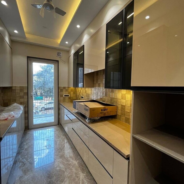 Kitchen, sushant-lok-3 3 Bedroom 240 Sq.Yd. Builder Floor In Sector 57 Gurgaon 8519741