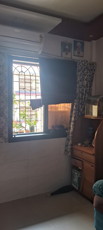 Room in 1 BHK Apartment at Shivam CHS Kopar Khairane, Kopar Khairane – for Rent