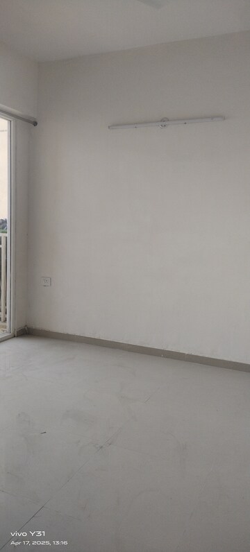 Room in 2 BHK Apartment at Mahagun Mywoods II, Sector 16c Greater Noida – for Sale