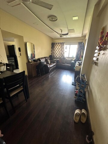 Living Room in 3 BHK Apartment at Mulund Anushil, Mulund West – for Rent