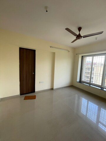 Room in 3 BHK Apartment at Shrishti Synchronicity, Chandivali – for Sale