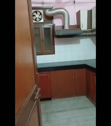 Kitchen in 2 BHK Villa at Aliganj – for Rent