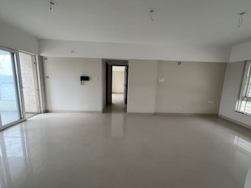 Room in 2 BHK Apartment at Shree Tirupati Maple Tower, Kondhwa – for Rent