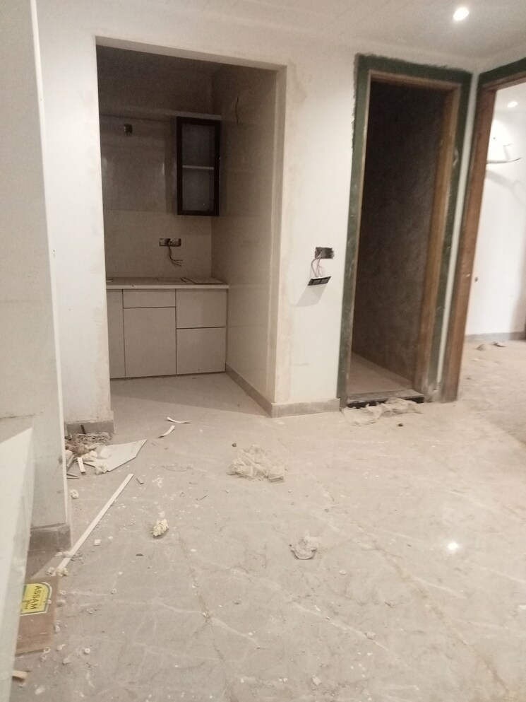 Kitchen, mahavir enclave 1 2 Bedroom 607 Sq.Ft. Builder Floor In Mahavir Enclave 1 Delhi 8520098