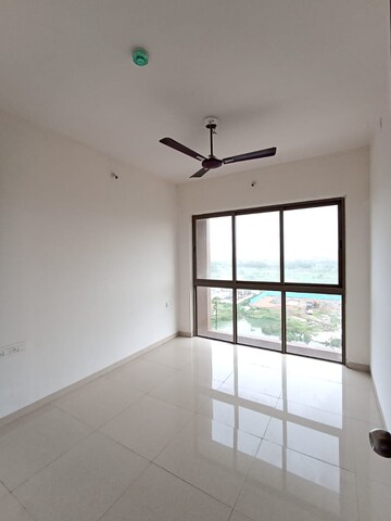 Room in 3 BHK Apartment at Runwal My City, Dombivli East – for Rent